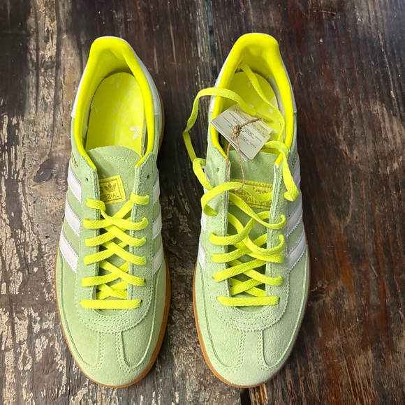 Adidas Handball Spezial Women’s 8 Green Gum Sole New w/ Box - Picture 2 of 6